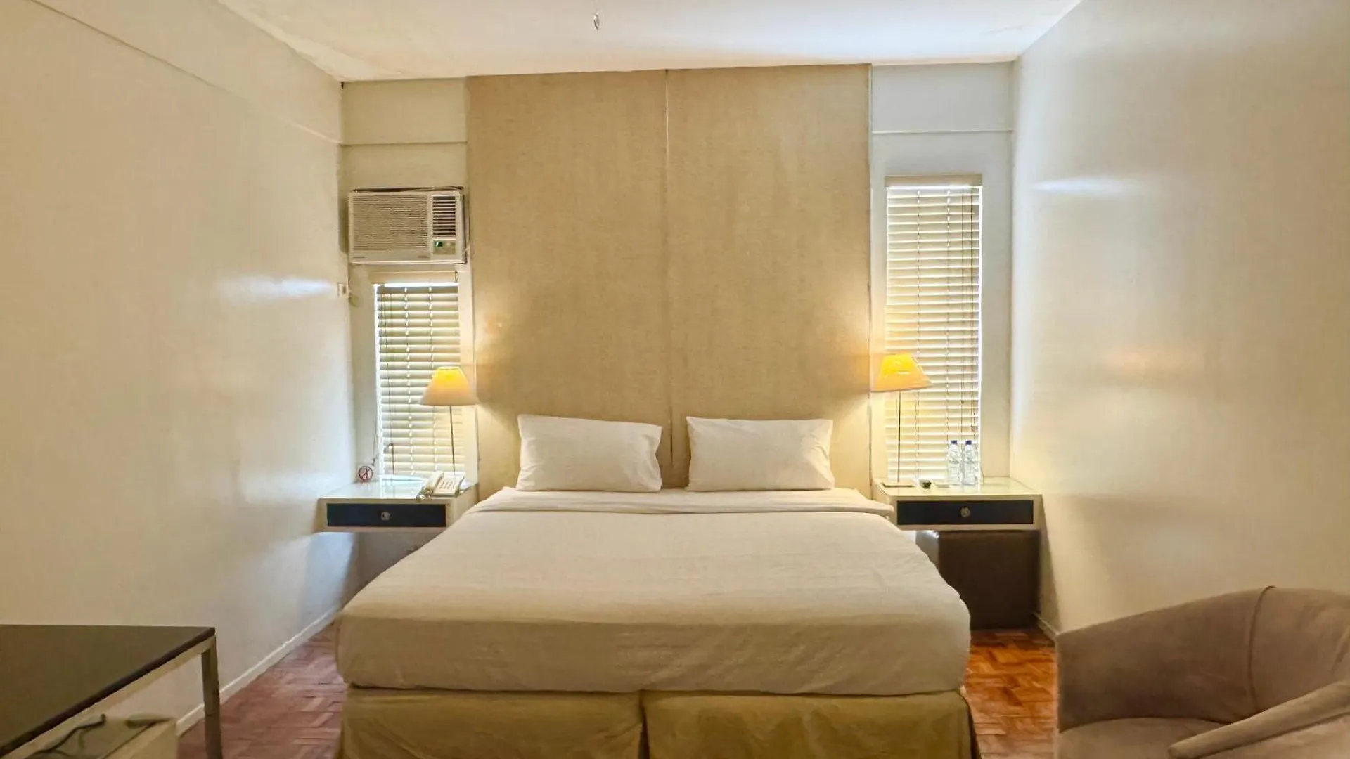 The Clipper House, Poblacion Makati Manila Apartment